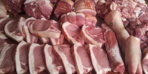 Asociaţia Forţa Fermierilor: Producătorii români de carne de porc şi pasăre sunt în pragul falimentului, în urma scumpirii energiei